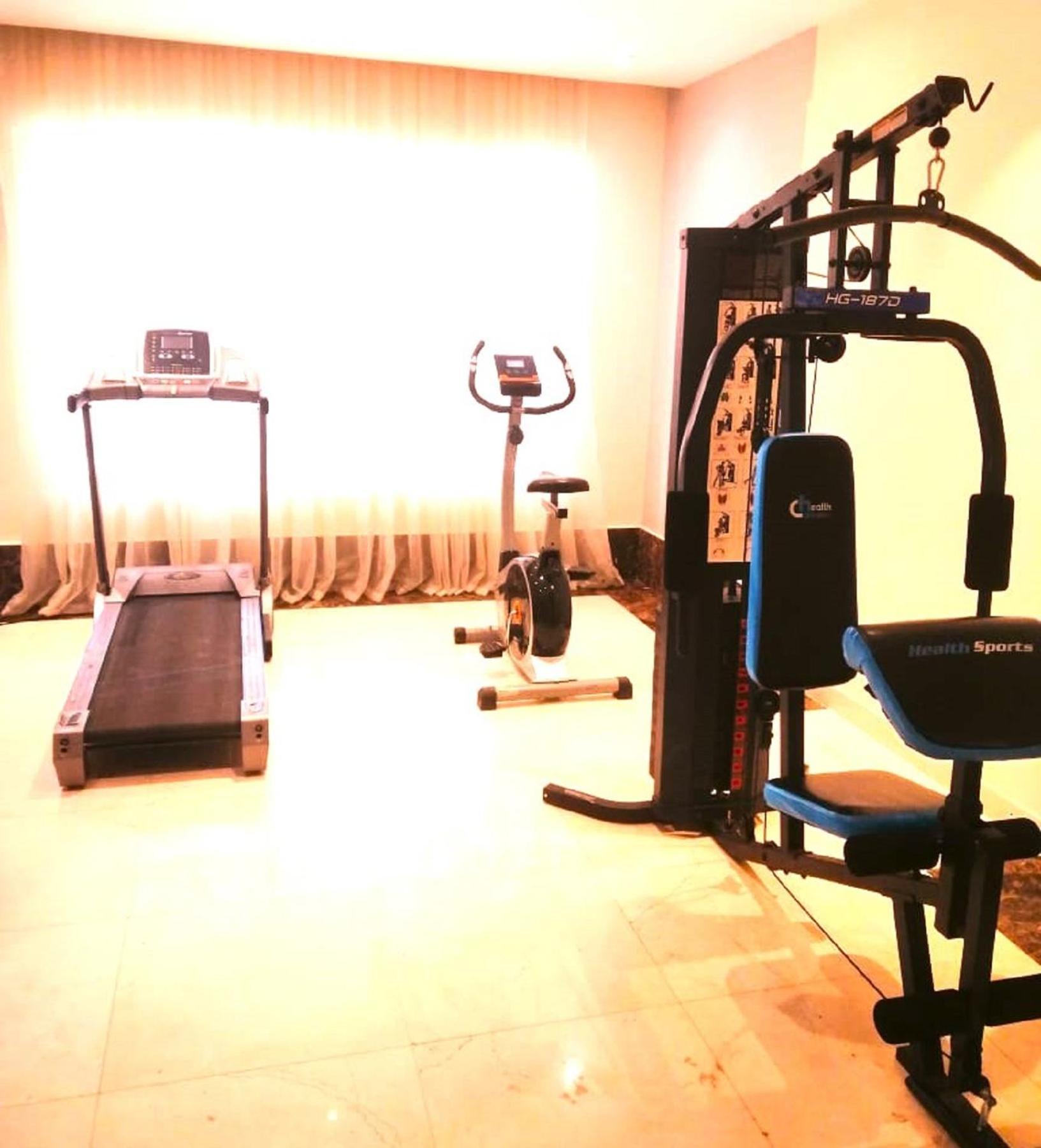 Quiet Jeddah Al Hamra Hotel Luaran gambar