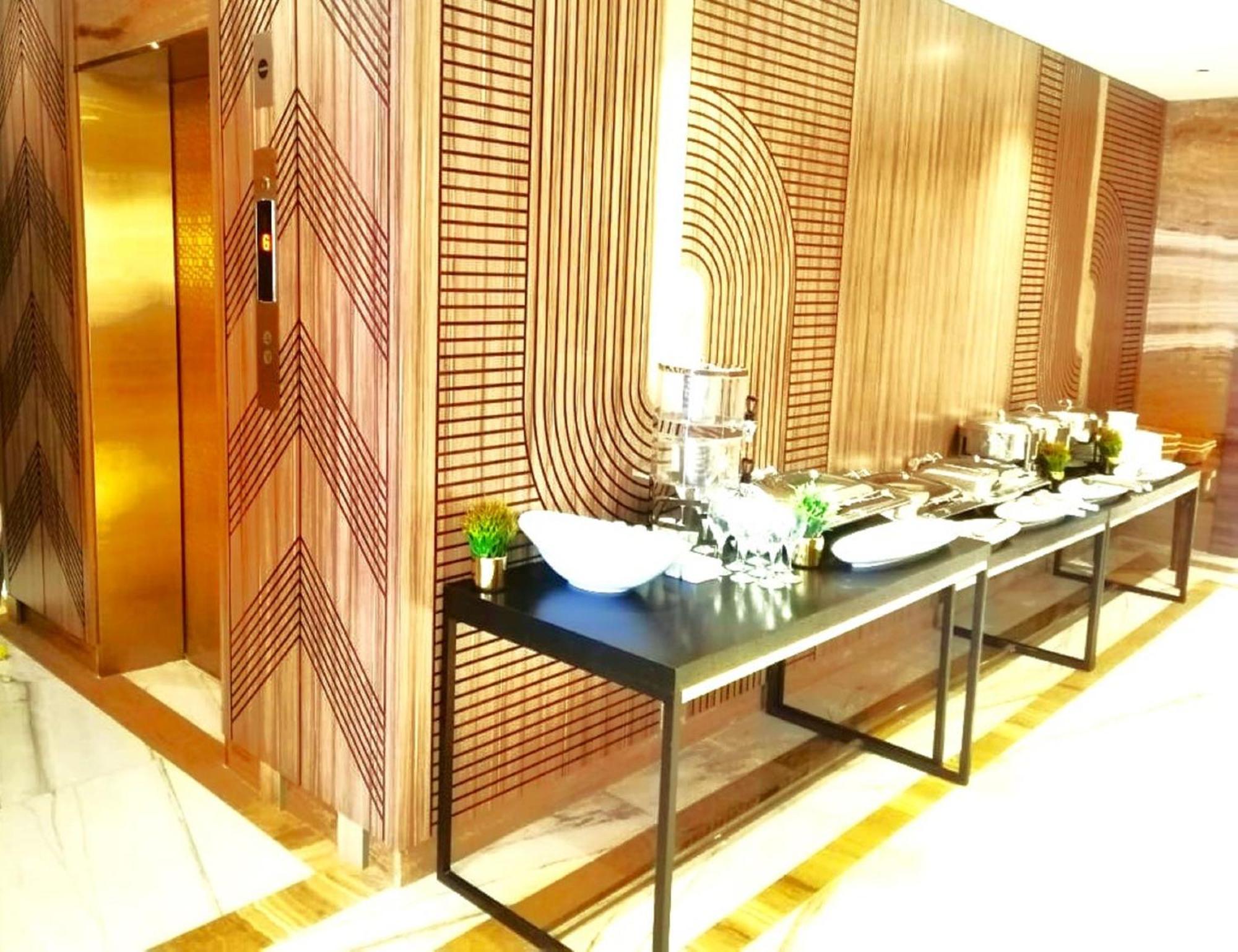 Quiet Jeddah Al Hamra Hotel Luaran gambar