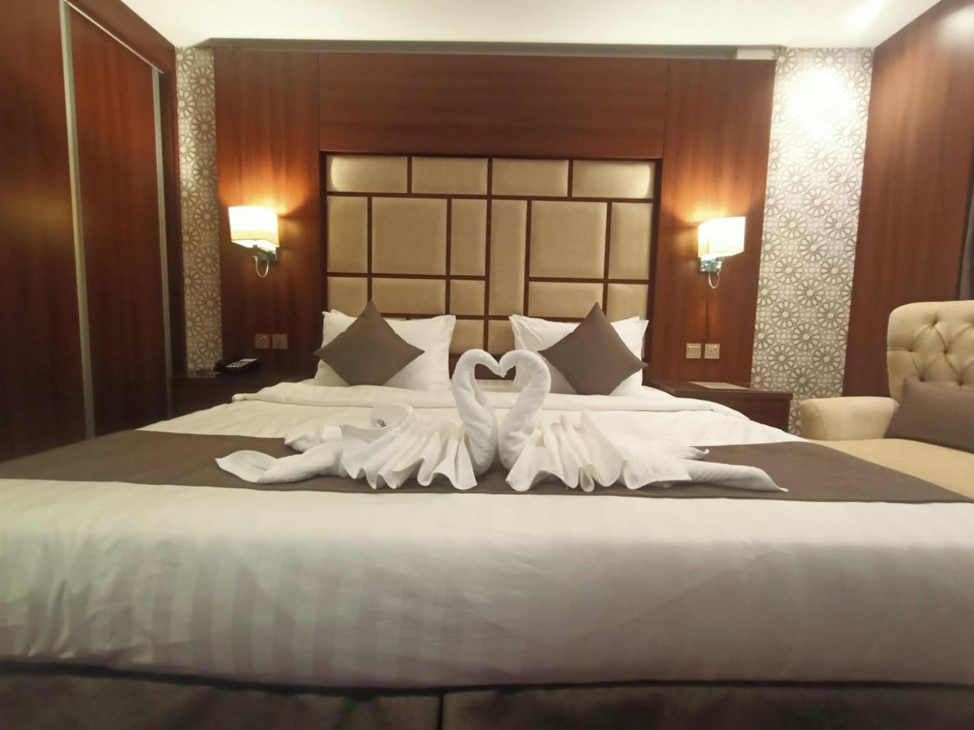 Quiet Jeddah Al Hamra Hotel Luaran gambar