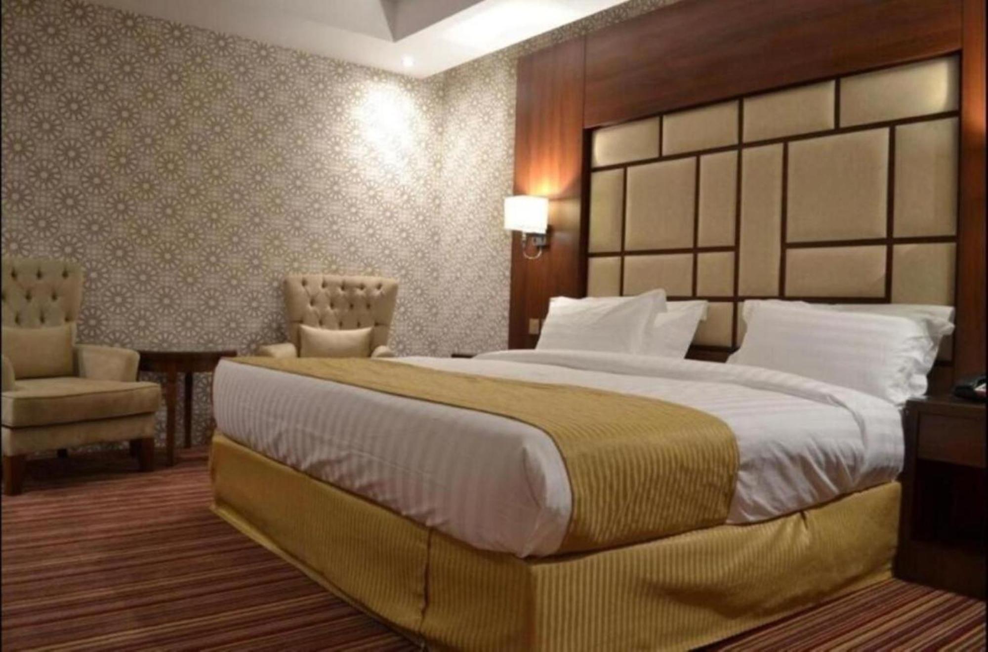 Quiet Jeddah Al Hamra Hotel Luaran gambar